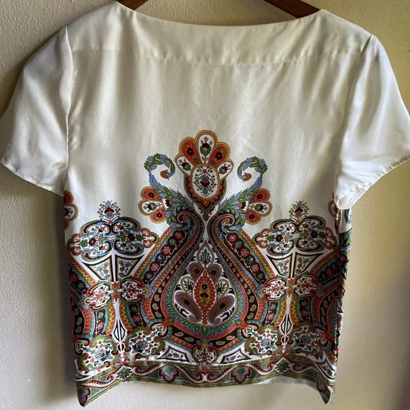 Talbot's Silk Paisley Patterned Blouse. Cap Sleeves, Side Zip. Cream, Green. 2P - Picture 3 of 11